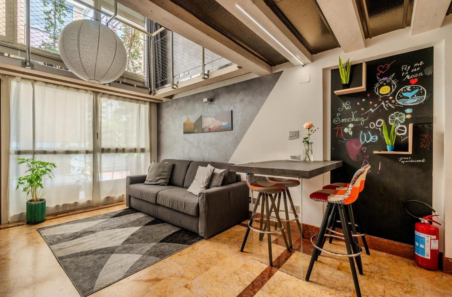 Loft Elegante In Centro Milano In Zona Signorile - Davanti Alla Metro, Milan